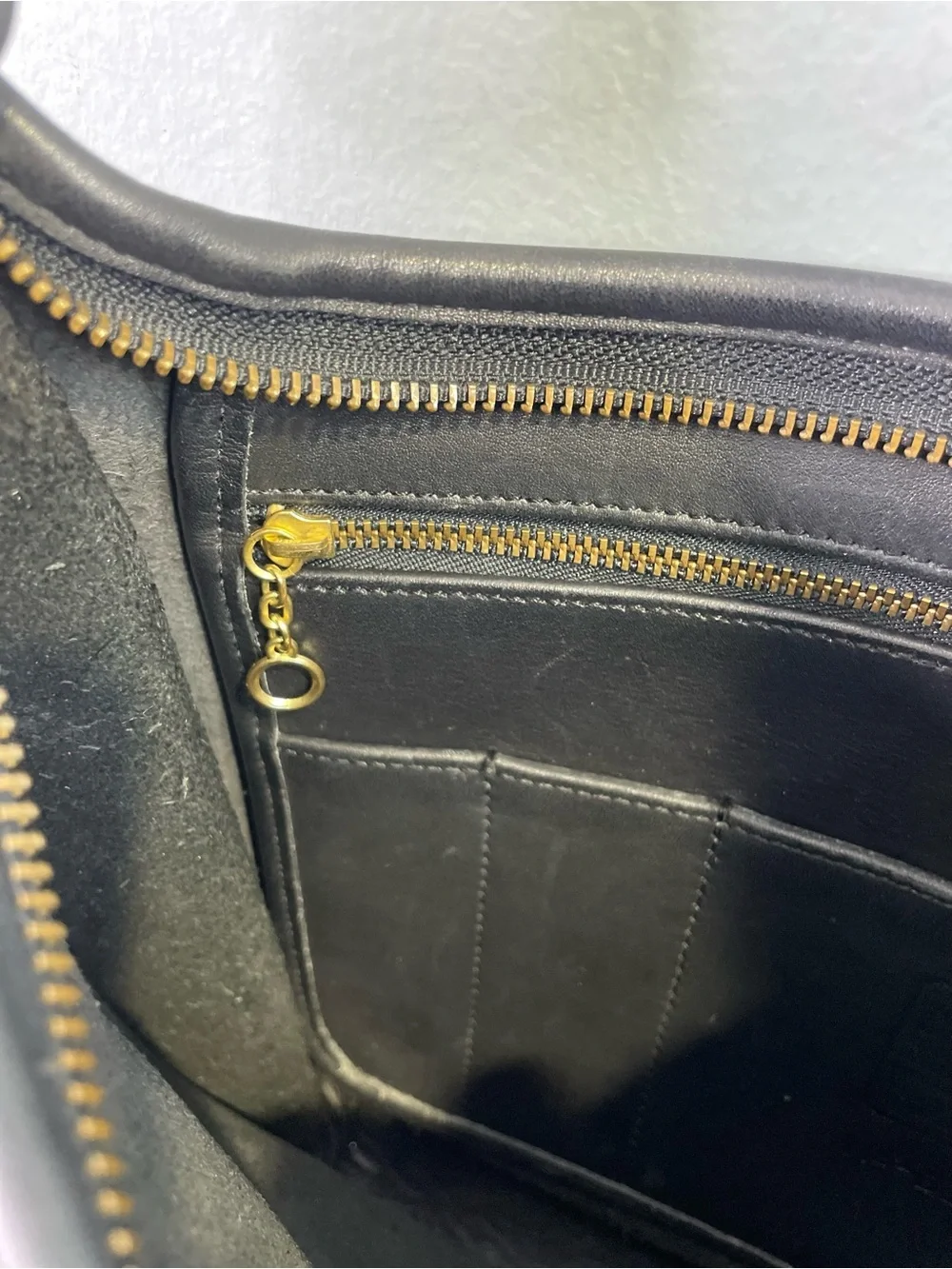 Vintage Coach Legacy zip 9966